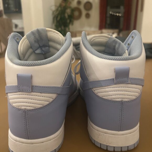 Nike Dunks High Aluminum Men\'s size 10.5 (women\'s size 12) barely worn, like new main image 8